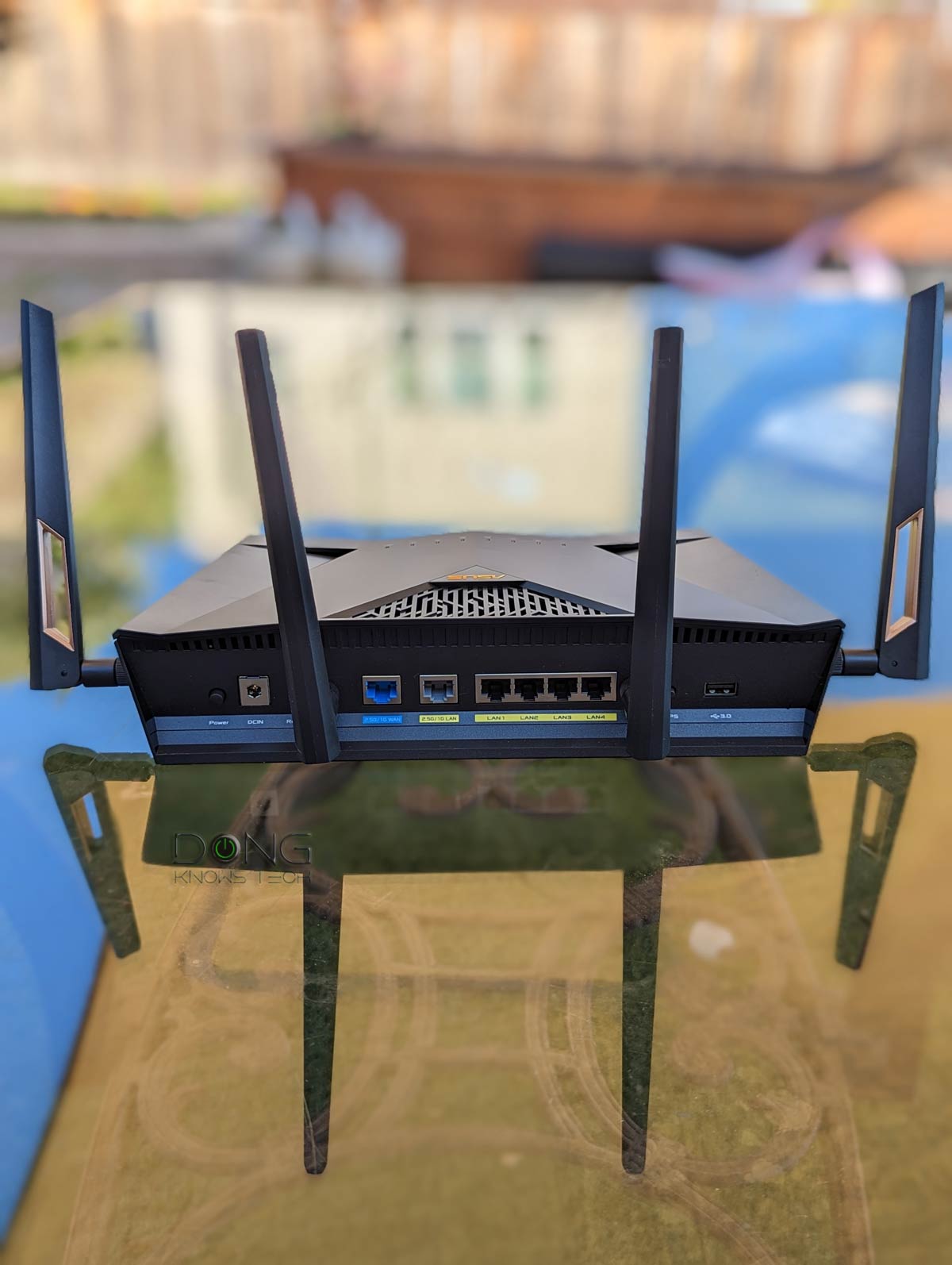 Asus RT-AX88U Pro Wi-Fi 6 Router Review (vs. RT-AX88U): Saving the Best for Last 19 Asus RT-AX88U Pro Wi-Fi 6 Router Back