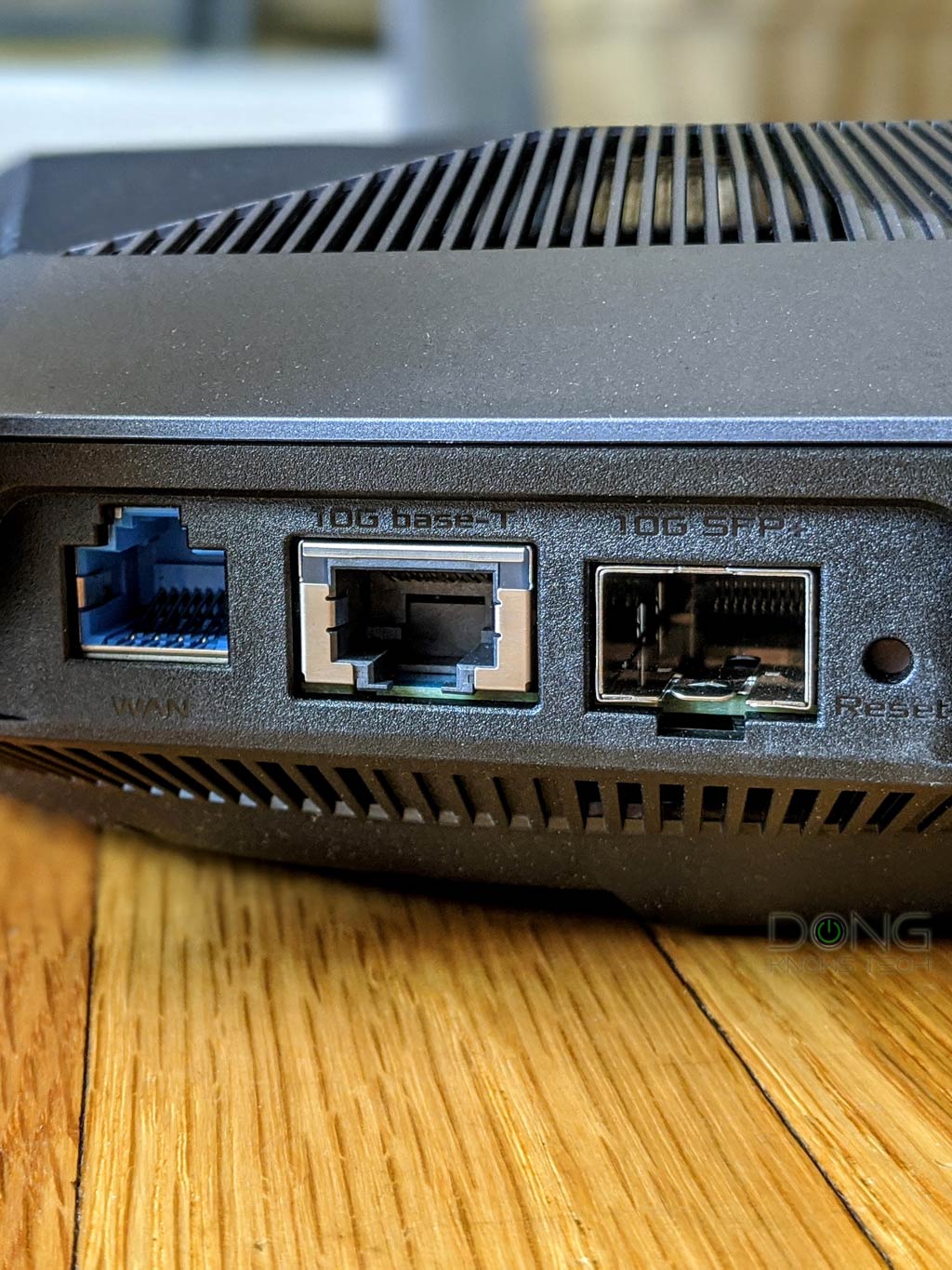 Netgear Orbi 970 Series (RBE973S) Review (vs. TP-Link Deco BE85): A Tiring Mixed Bag of Complicated Wi-Fi, Real Multi-Gigabit, and a Major Sticker Shock 2 Best among Multi-Gigabit Routers: The Asus RT-AX89X 10Gbps