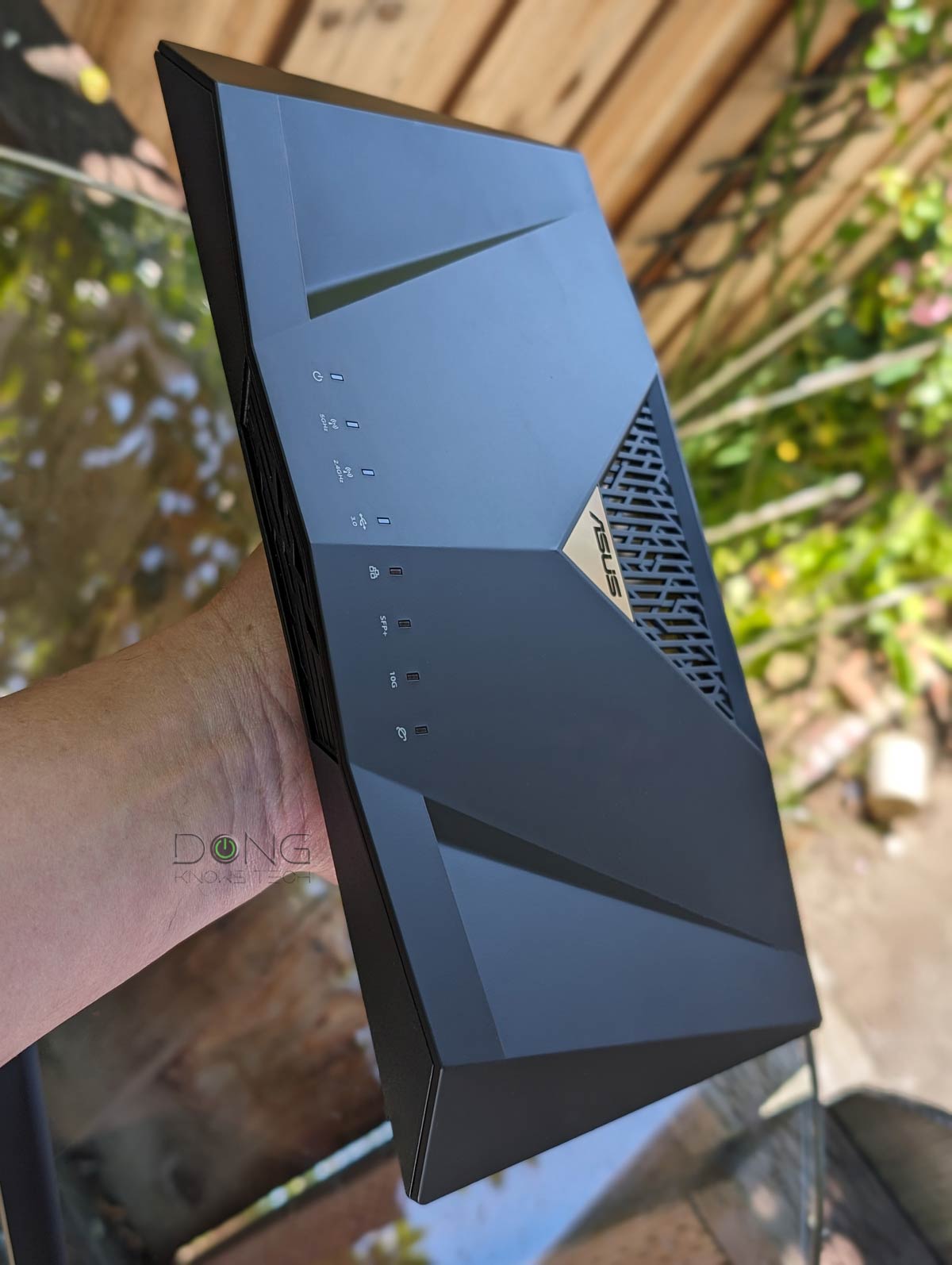 Asus RT-BE88U Review: A Straightforward and Powerful dual-band Wi-Fi 7 Router 10 Asus RT-BE88U Wi-Fi 7 Router Front