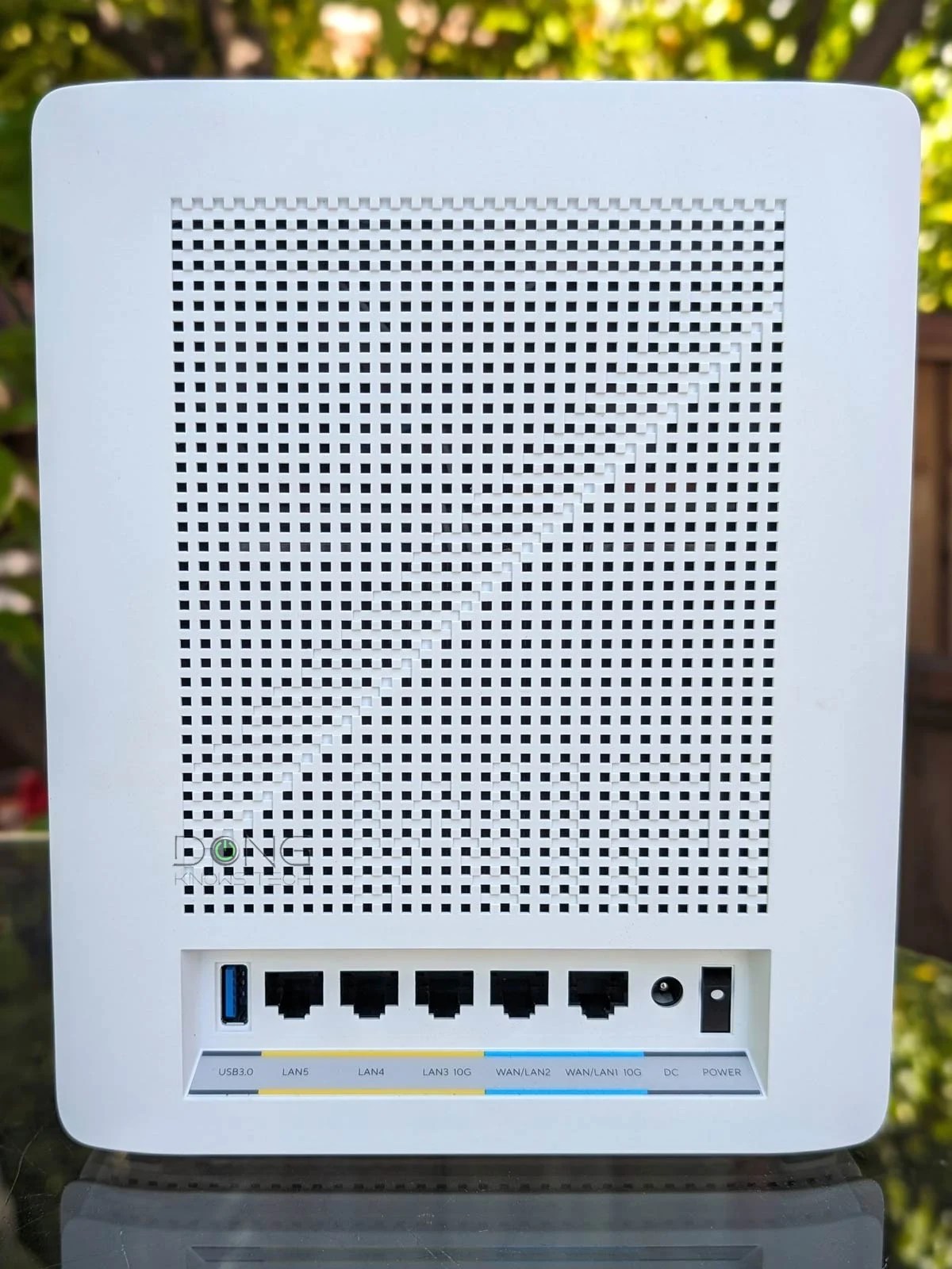 Top Five Best 10Gbps Routers and Mesh Systems: The Ultimate Lists of the Cream of the Crop in Wi-Fi Performace 32 Asus ZenWiFi BQ16 Pro Mesh Router Ports