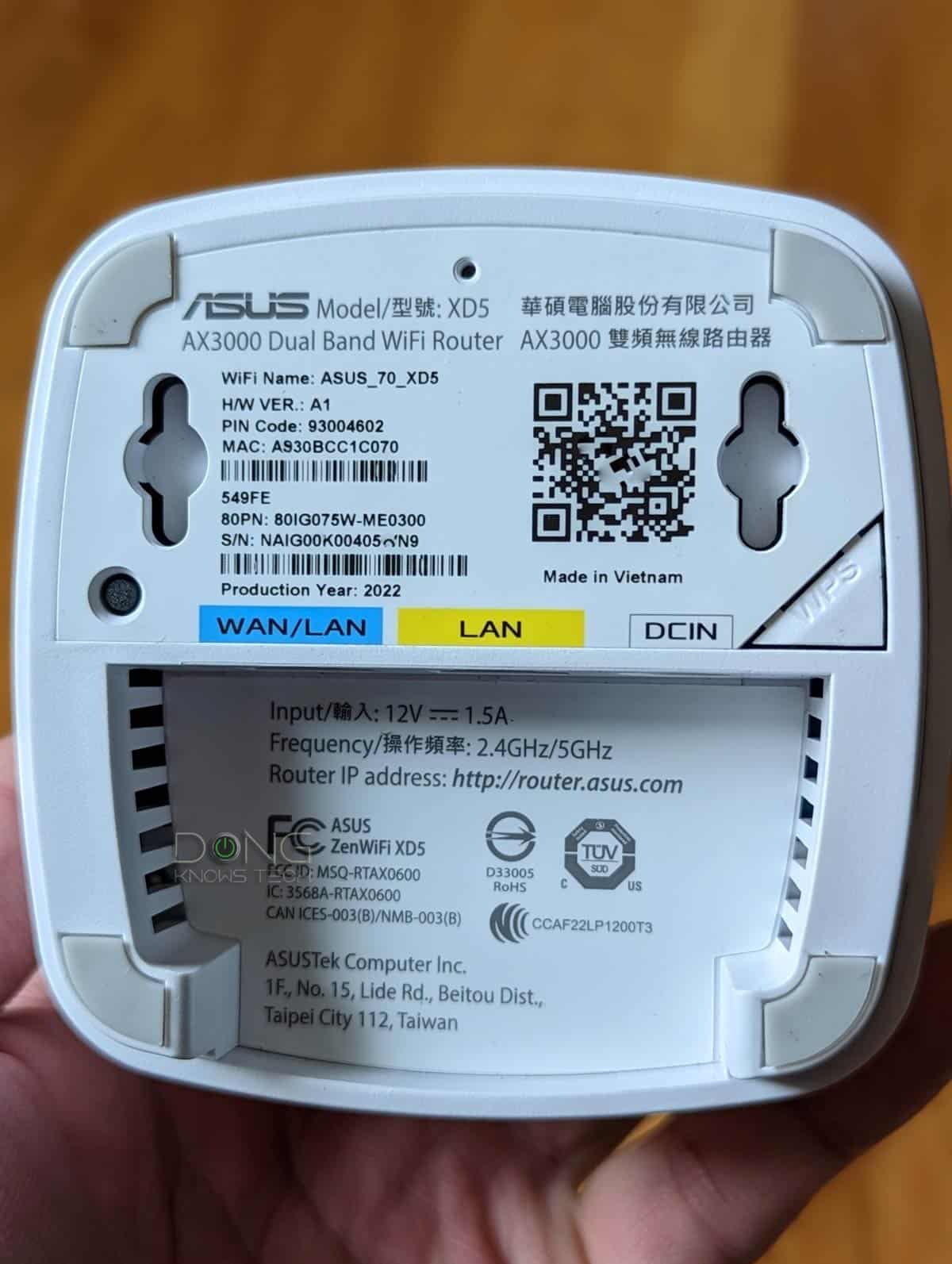 Asus ZenWifi XD5 Review (vs. ZenWifi XD4): A Solid and Improved Mini Mesh 3 Asus ZenWifi XD5 Router Underside