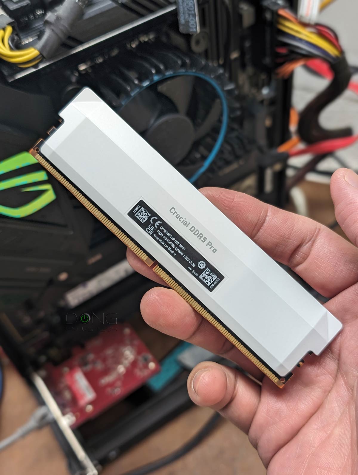 Quick Take: Crucial Pro Overclocking DDR5-6000 RAM is Now Available in White, and It's Quite Great 5 Crucial DDR5 Pro RAM White Left