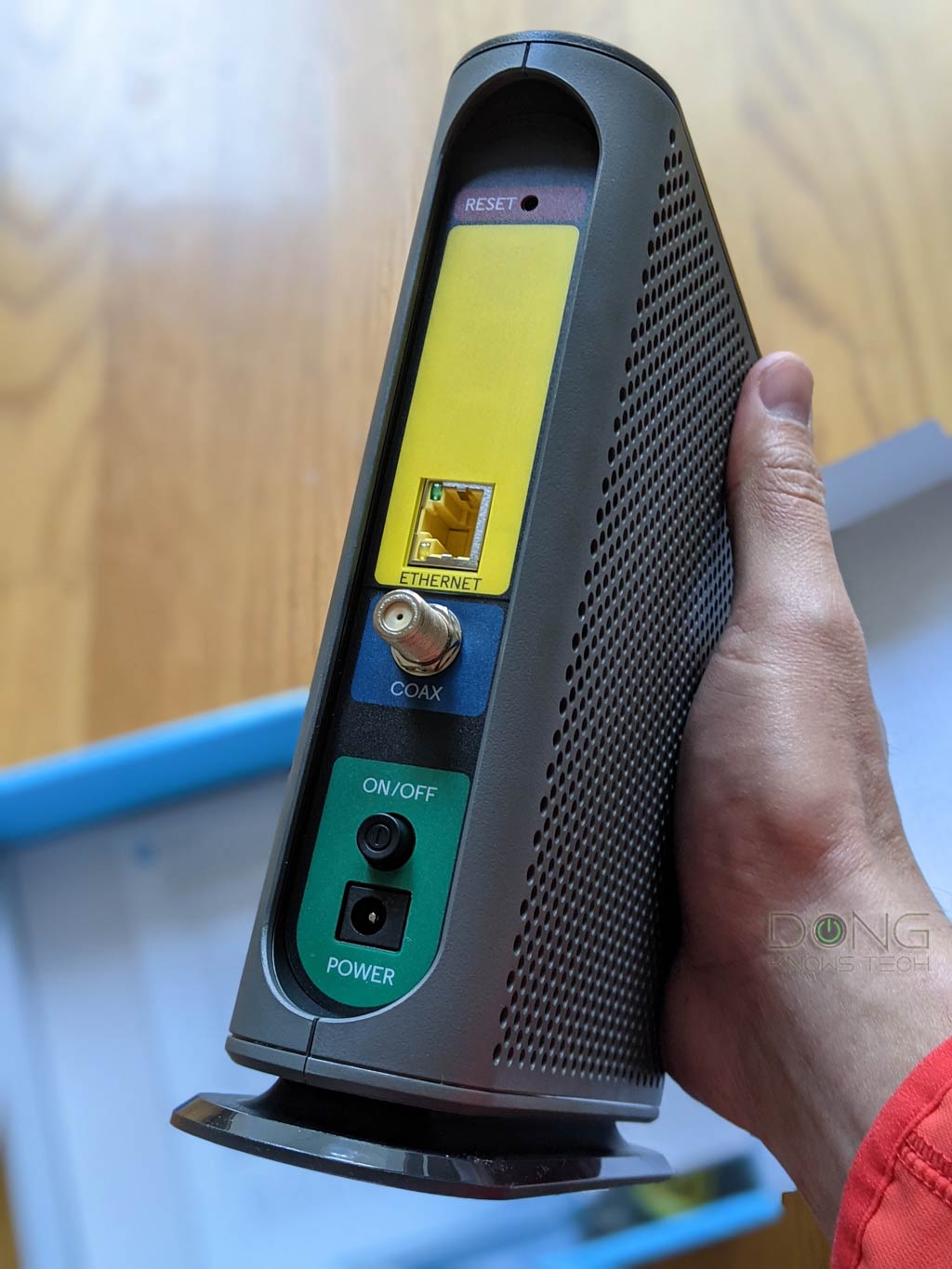 Top 5 Best Cable Modems (Approved and Tested with Comcast Xfinity) 14 Motorola MB8600 Cable Modem