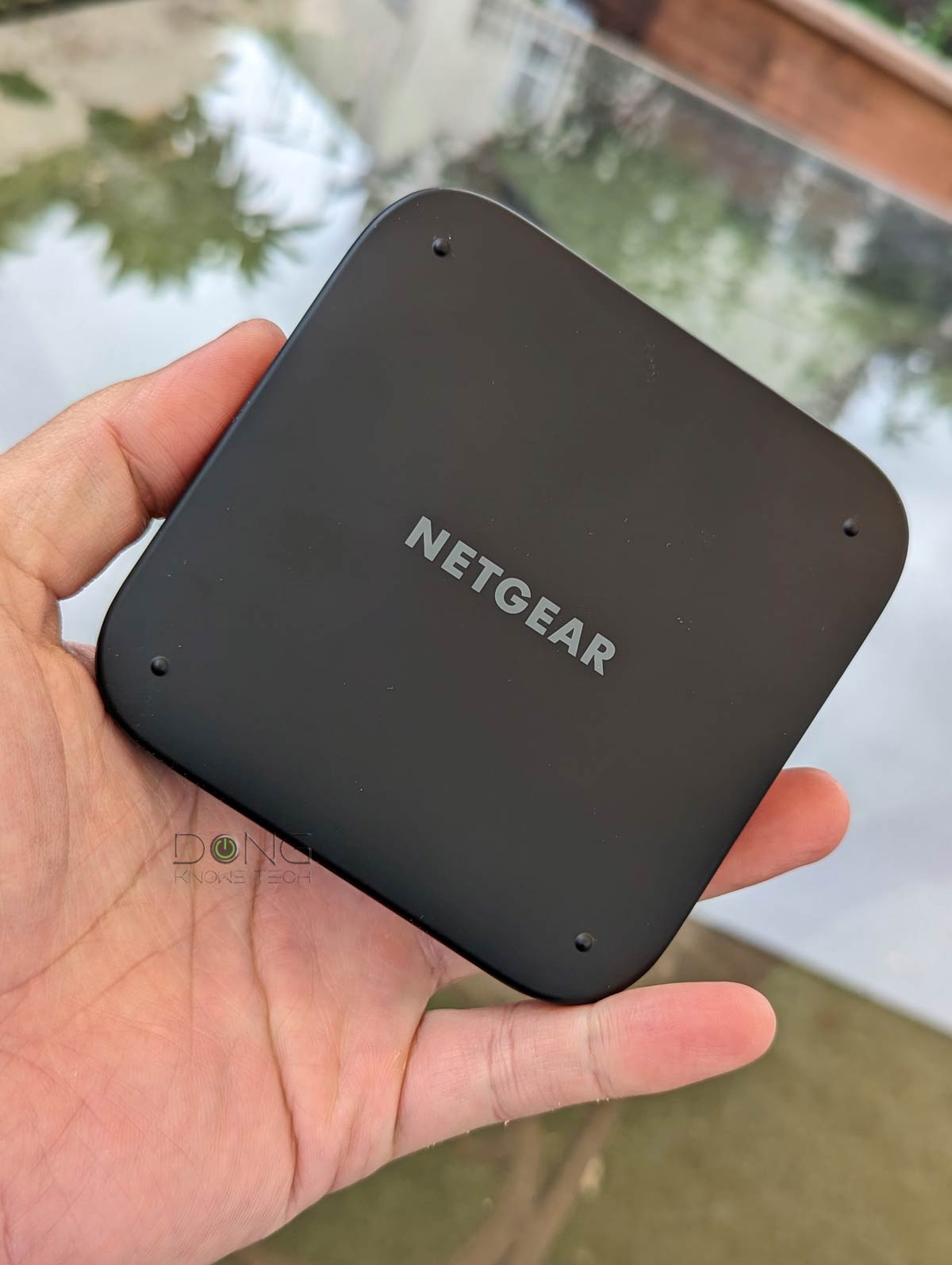 Netgear M6 Pro Hotspot Router Review: Versatile yet Ridiculously Overpriced 10 Netgear MR6550 Nighthawk M6 Pro 5G WiFi 6E Hotspot Router Back