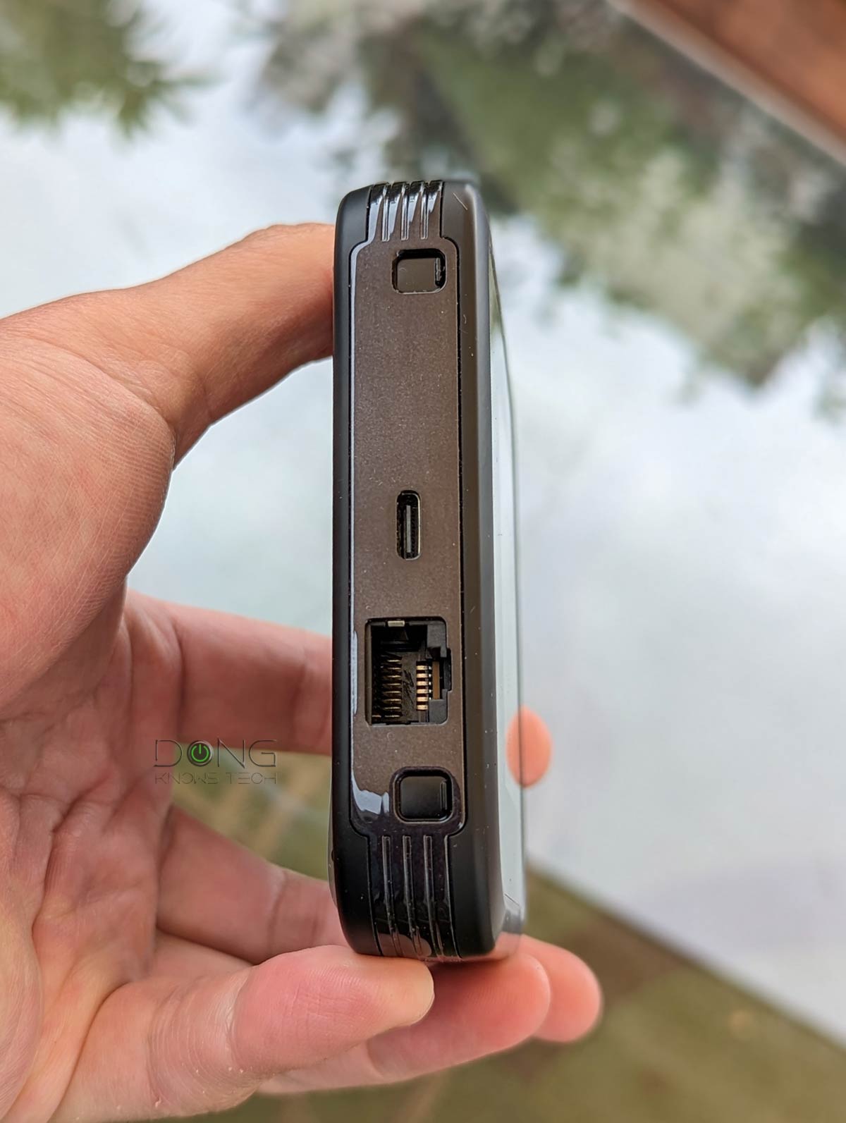 Netgear M6 Pro Hotspot Router Review: Versatile yet Ridiculously Overpriced 8 Netgear MR6550 Nighthawk M6 Pro 5G WiFi 6E Hotspot Router Port