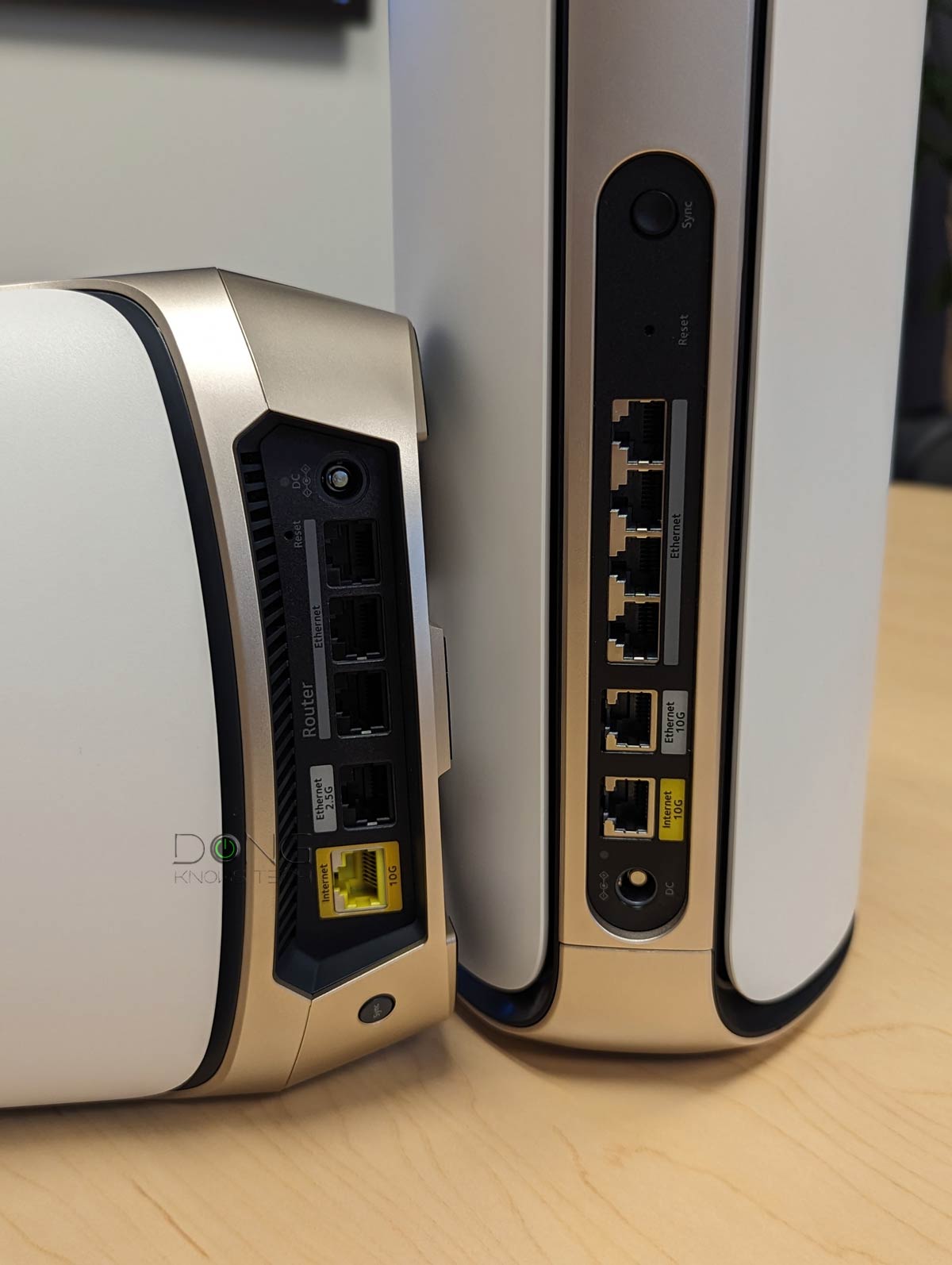 Netgear Orbi 970 Series (RBE973S) Review (vs. TP-Link Deco BE85): A Tiring Mixed Bag of Complicated Wi-Fi, Real Multi-Gigabit, and a Major Sticker Shock 10 Orbi RBRE960 router vs. Orbi RBR970 router Ports 1