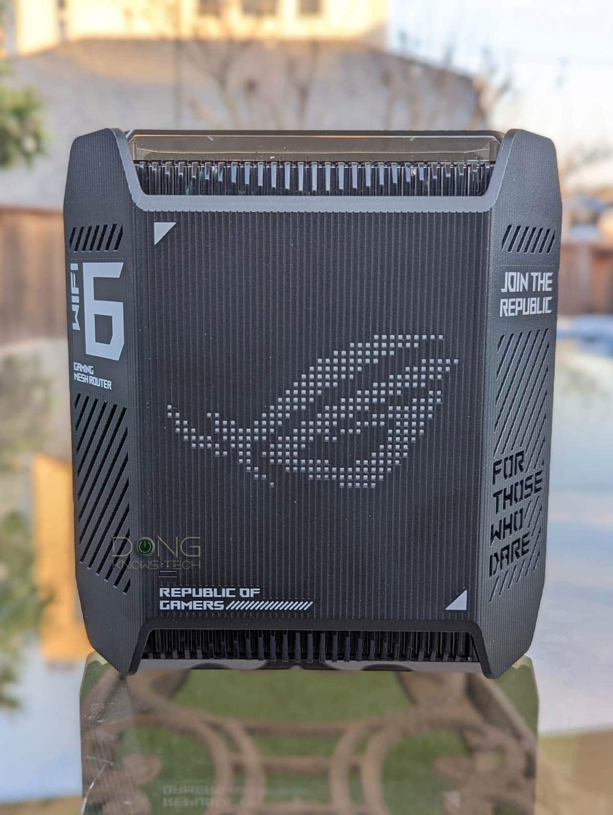 Asus ROG Rapture GT6 Review: An Excellent ZenWifi Alternative for Gamers 14 ROG Rapture GT6 front