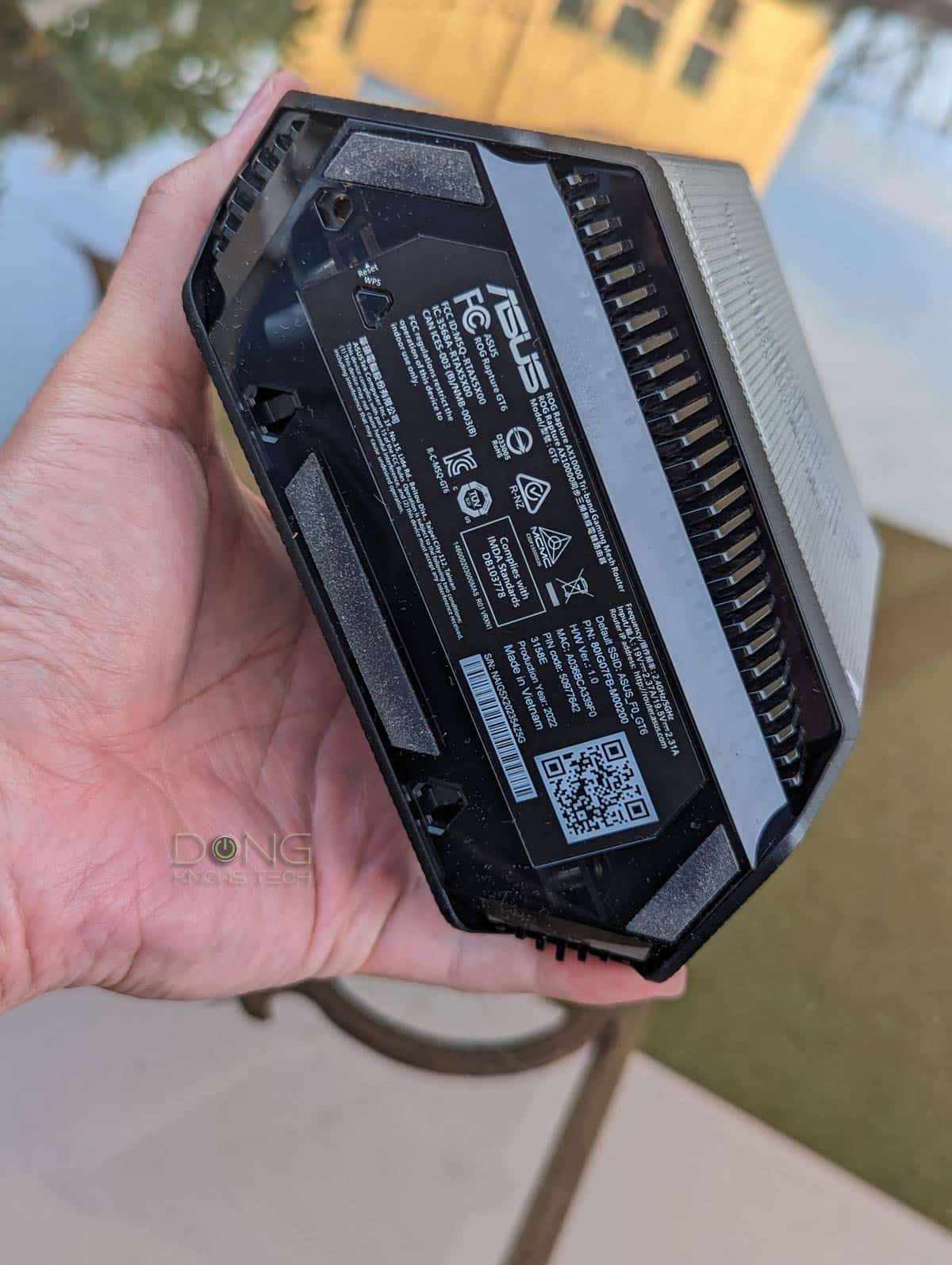 Asus ROG Rapture GT6 Review: An Excellent ZenWifi Alternative for Gamers 12 ROG Rapture GT6 underside