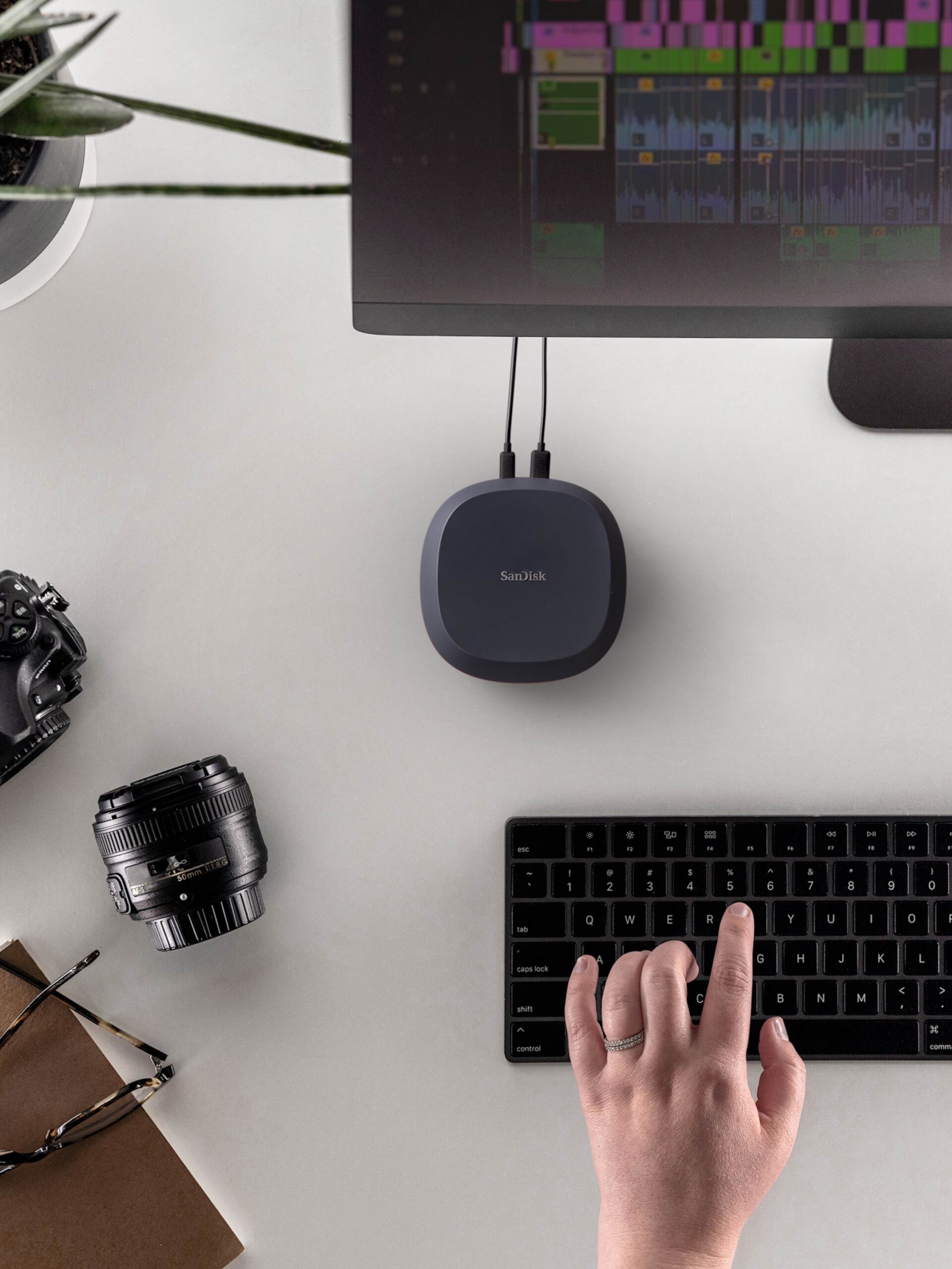 Western Digital SanDisk Desk Drive: Up to 8TB of Fast SSD Storage in a Compact Package 7 The Sandisk Desk Drive desktop ssd requires a separate power adapter to work